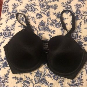 Soma underwire bra. Adjustable straps